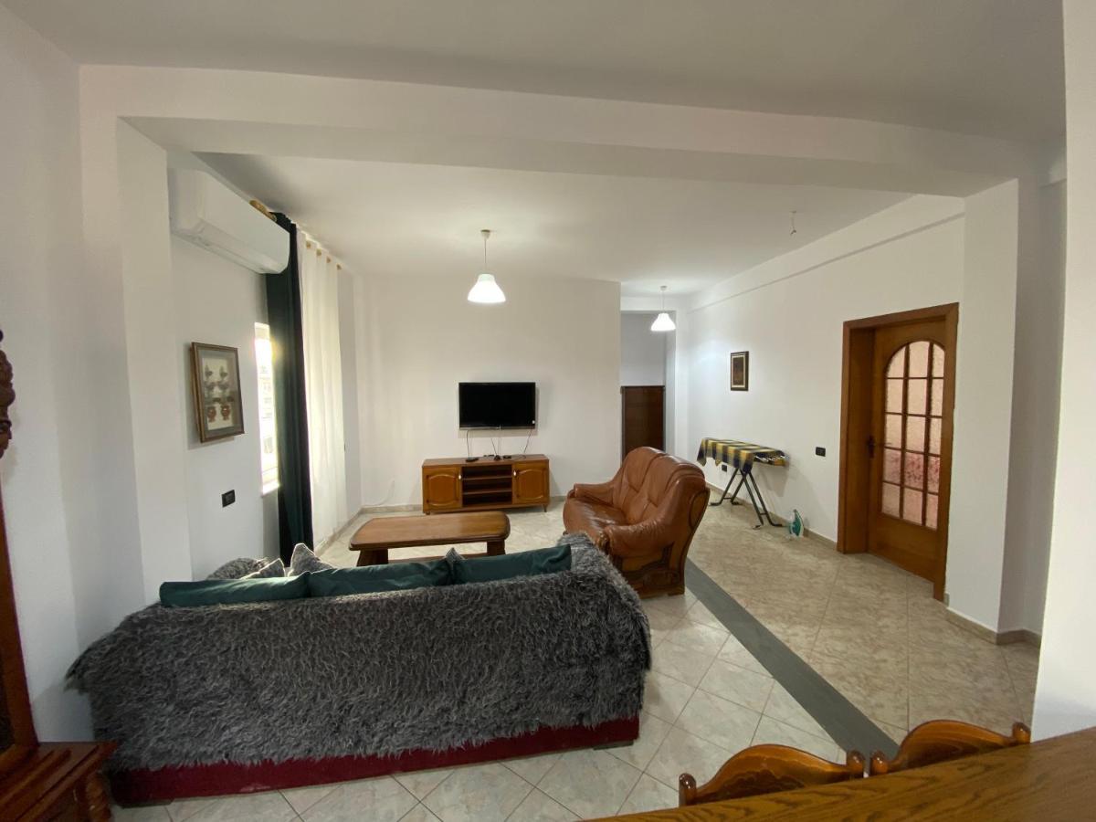 Apartmán 2 *